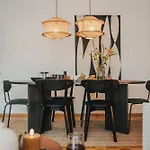 Apartmán Jobostays - Bloom Family - Bis Zu 6 Personen - 3 - 2 Schlafzimmer - 2 Baeder - Balkon Und Gartenblick - Kostenloser Privatparkplatz - Kostenfreies Wlan - Vollkueche - Wohnzimmer Mit Tv - Babybett - Kontaktfreier Check-in