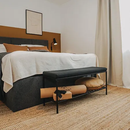 Bloom Fuer Bis Zu 6 Personen Kostenloser Parkplatz Balkon Babybett 3 Appartement