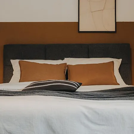 Jobostays - Bloom Family - Bis Zu 6 Personen - 3 - 2 Schlafzimmer - 2 Baeder - Balkon Und Gartenblick - Kostenloser Privatparkplatz - Kostenfreies Wlan - Vollkueche - Wohnzimmer Mit Tv - Babybett - Kontaktfreier Check-in *